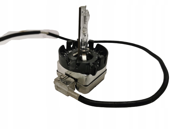 ŻARÓWKI XENON KSENON ŻARNIK OSRAM D1S 35W PK32d-2 XENARC CLASSIC 66140CLC