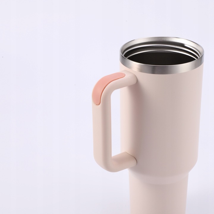 KUBEK TERMICZNY ZE SŁOMKĄ 1200ML KUBEK TERMICZNY ZE SŁOMKĄ KREMOWY