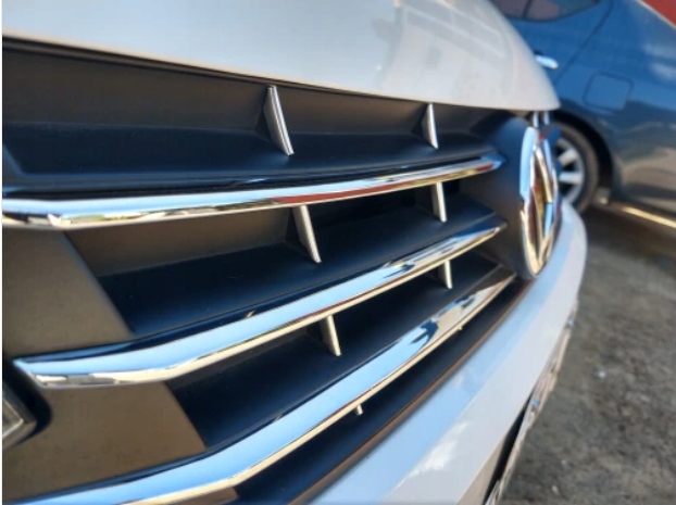 LISTWA OZDOBNA TAŚMA CHROM NA GRILL RANT DRZWI OSŁONA KRAWĘDZI SREBRNA 5 M