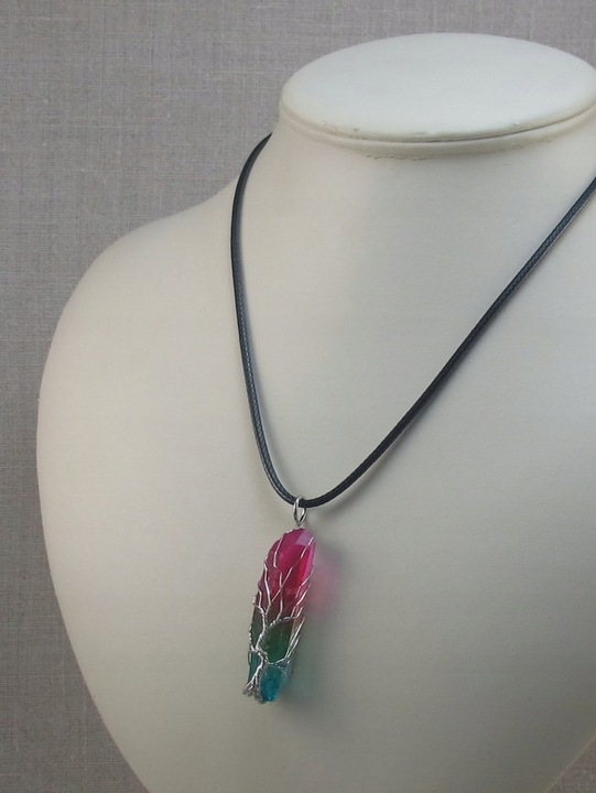 WISIOREK kamień KWARC TĘCZOWY drzewo ŻYCIA [W301]