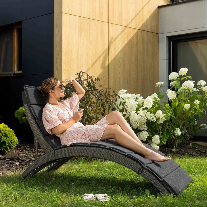 Leżak ogrodowy składany regulowany na balkon taras technorattan z poduszką