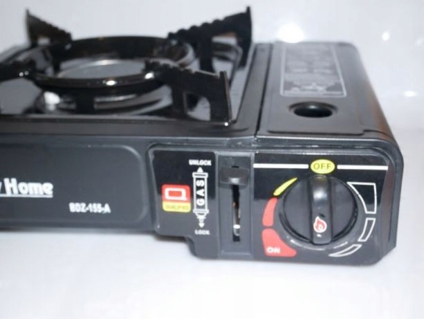 Kuchenka Gazowa Ceramiczna Turystyczna w Walizce,