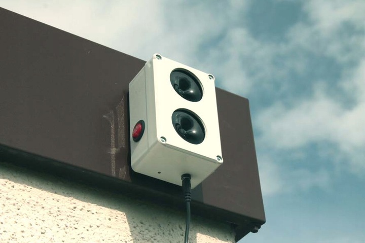 Mocny odstraszacz na kuny, myszy itp. gryzonie 2000 m2 Polska