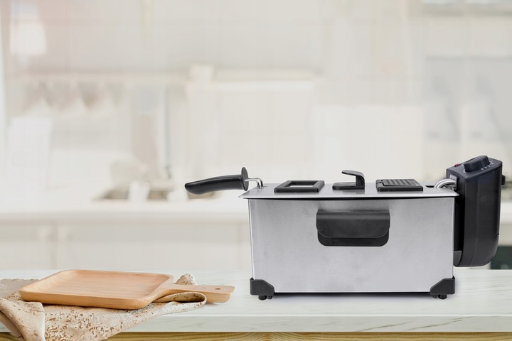 FRYTKOWNICA FRYTOWNICA POJEMNA 3,0L MOC 2200 INOX