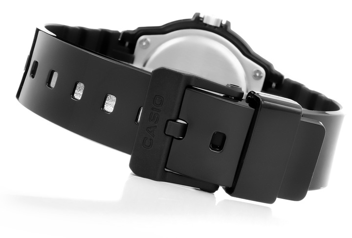 Zegarek damski Casio Sport Casio-LRW-200H-1BVEF