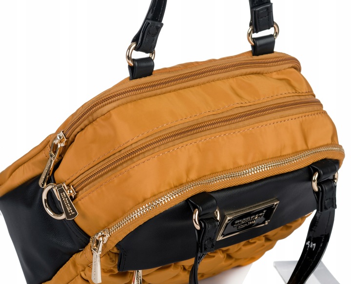 TOREBKA NA RAMIĘ LISTONOSZKA MONNARI PIKOWANA SPORTOWA POJEMNA 3 KOMOROWA