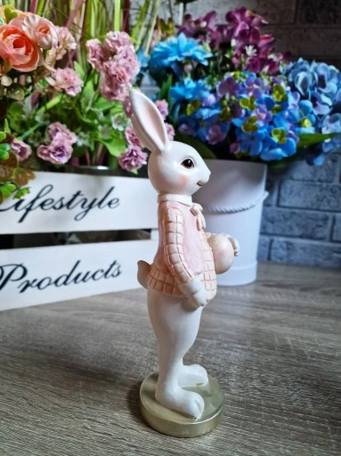 FIGURKA WIELKANOCNY PAN ZAJĄC KRÓLIK model XVI róż