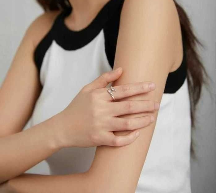 Srebrny pierścionek regulowany rozmiar 925 damski prezent kobiet otwarty