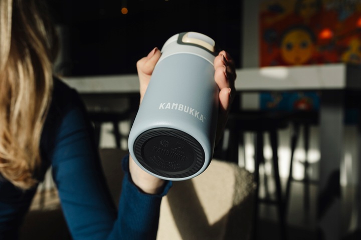 Kambukka kubek termiczny Etna 300ml Breezy Blue termos na kawe podróżny