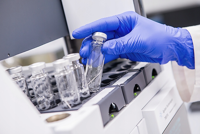 OLIMP ISO PLUS 20x35g DISPLAY IZOTONIK ELEKTROLITY