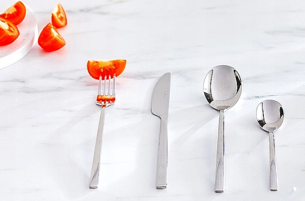 ZWIEGER SLIM ZESTAW SZTUĆCÓW 24 EL 6 OSÓB POŁYSK STAL 18/10