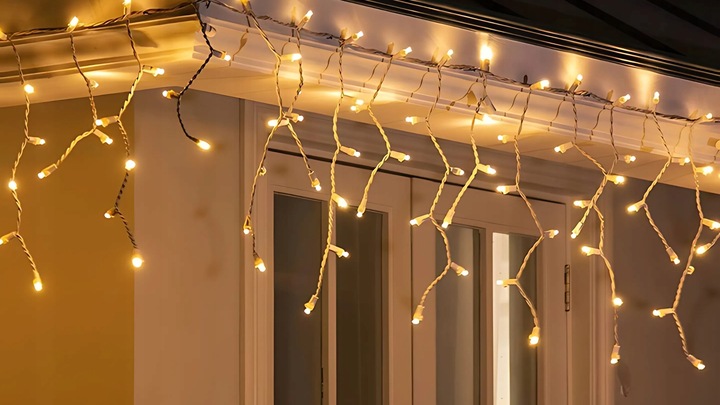 SOPLE FLASH 500 LED ZEWNĘTRZNE BIAŁE CIEPŁE lampki z Flashem Zimnym