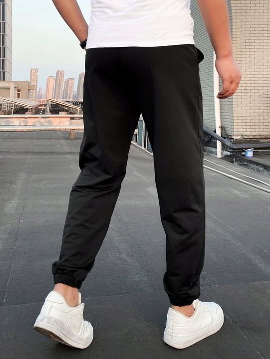 CZARNE SPODNIE DRESOWE JOGGERY KLASYCZNE GŁADKIE GUZIKI SHEIN S