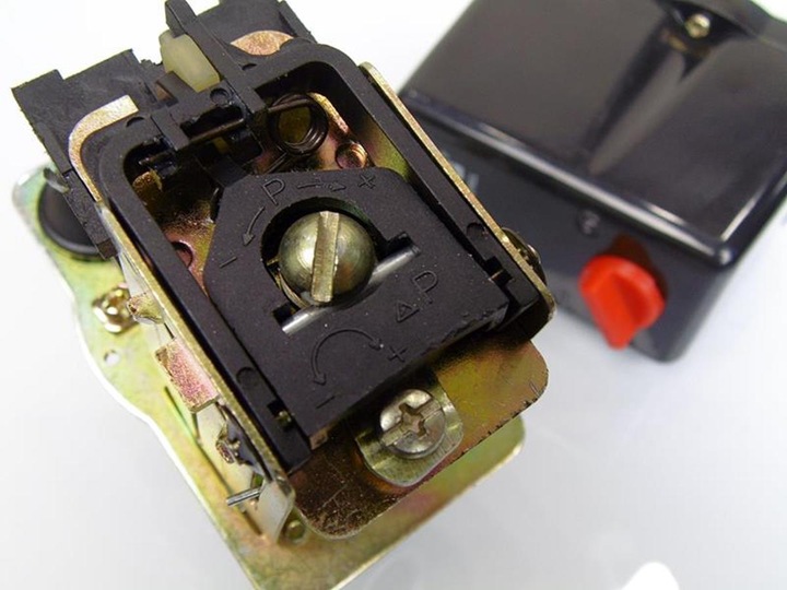 PRESOSTAT 400v włącznik ciśnieniowy do kompresora sprężarki 3 Fazy siłowy