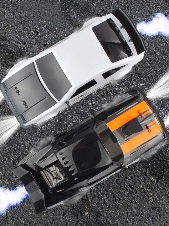 Samochód zdalnie sterowany Duży RC Na Pilot Auto Do Driftu 4x4 Led Dym