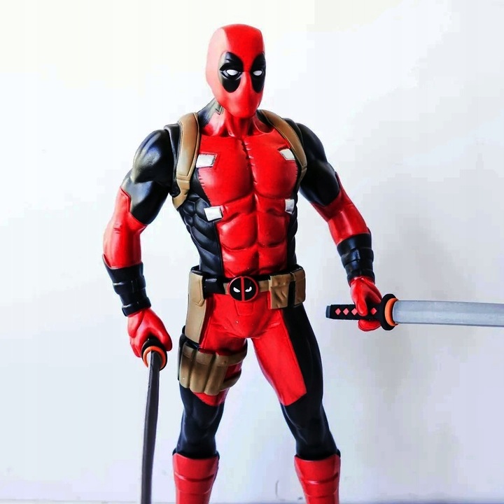 FIGURKA DEADPOOL DUŻA olbrzymia 34 cm, DEADPOOL & WOLVERINE 2024