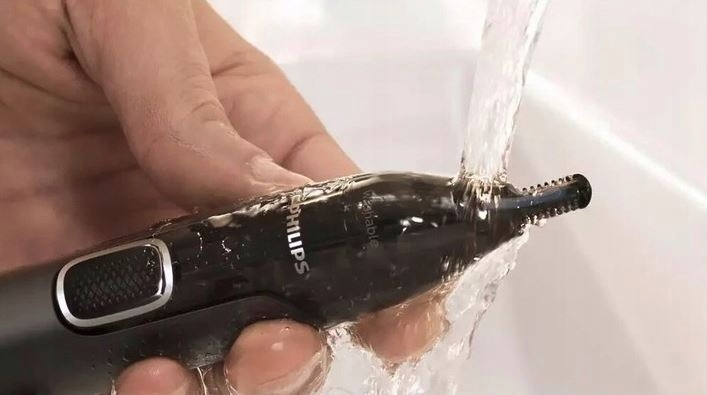 TRYMER DO NOSA BRWI USZU MASZYNKA PHILIPS GOLARKA + ETUI GRATIS