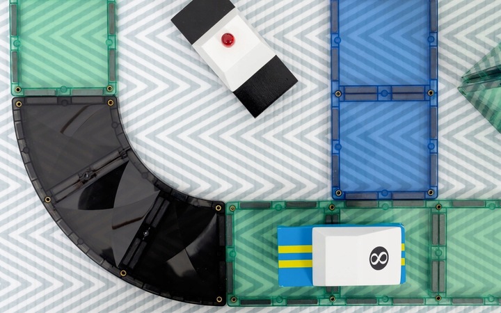 Klocki magnetyczne drogi Creative Roads Pack 16 elementów Connetix