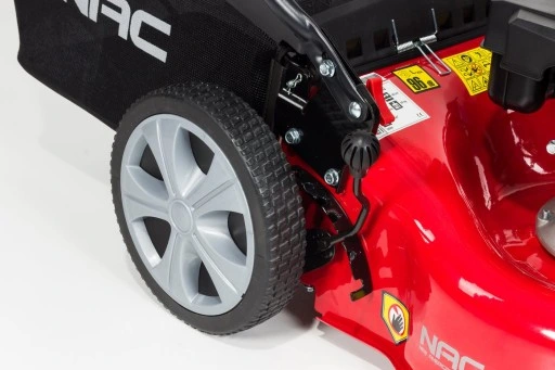 Kosiarka SPALINOWA NAC 146 cm3 2,6 kW 46 cm BEZ NAPĘDU Funkcja MIELENIA 60l