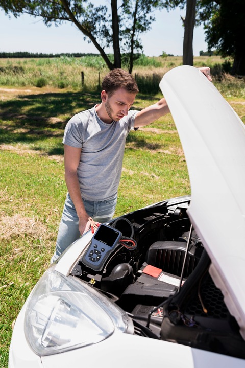 TESTER SKANER MIERNIK CYFROWY AKUMULATORÓW BATERII USB C 12V LCD 10 - 250AH