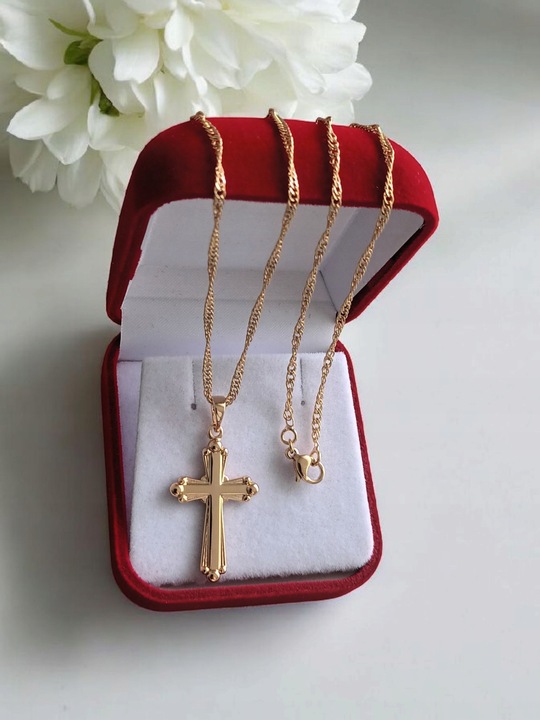 złoty łańcuszek krzyżyk na komunię na chrzest medalik komunijny + PUDEŁKO