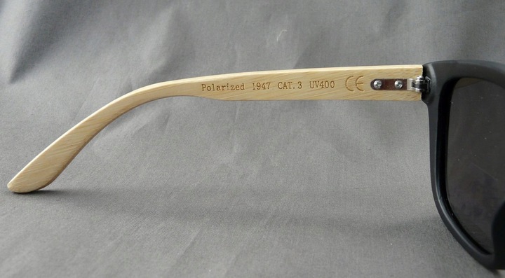 OKULARY DREWNIANE POLARYZACYJNE LUSTRZANKI ETUI UV