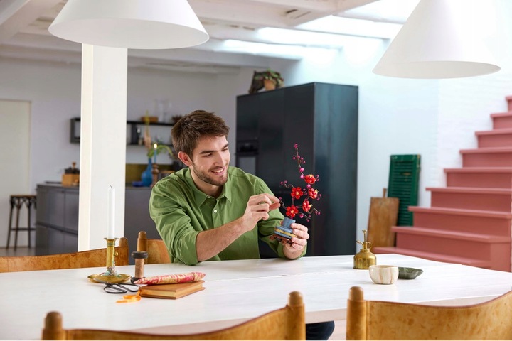 LEGO ICONS Kwiat Śliwy 10369 - Kwiaty dla Dziewczyny Klocki + Torba prezent