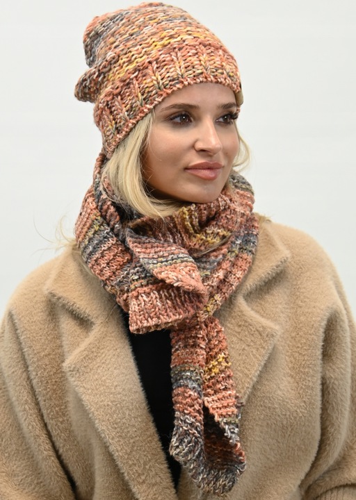 Wełniany Komplet Kobiecy na Zimę Gruby Ciepły Wz4