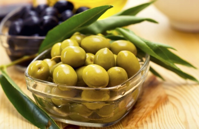 Oliwa z Oliwek Extra Virgin 1,5L Physis of Crete 0,2% +BUTELKA 250ML Gratis