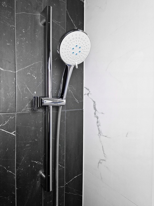 SŁUCHAWKA PRYSZNICOWA diamentowa ECOVAND INTENSE OSZCZĘDNA -65% WODY 5.7L/M