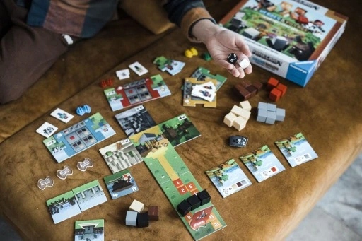 Gra planszowa RAVENSBURGER Minecraft Uratuj wioskę