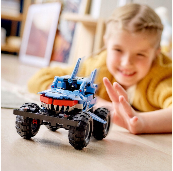 Klocki Lego Technic Technik auto Monster Jam Megalodon 7+