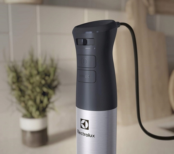 Blender Electrolux E5HB1-8SS 800W Rozdrabniacz Nasadka do Pure Trzepaczka