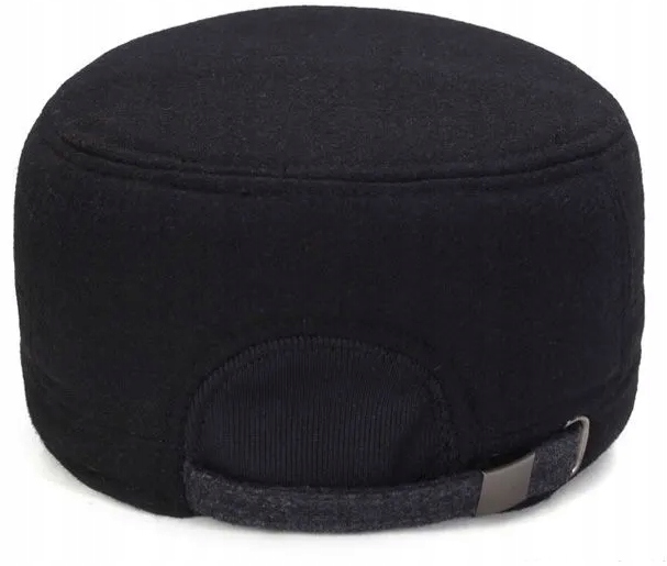 CIEPŁA CZAPKA ZIMOWA Z DASZKIEM NAUSZNIKAMI MĘSKA USZATKA OCIEPLANA PILOTKA