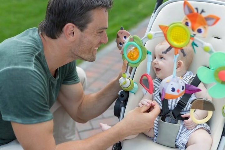 Łuk pałąk muzyczny z zabawkami do wózka Leśna Kraina TINY LOVE pozytywka 0+