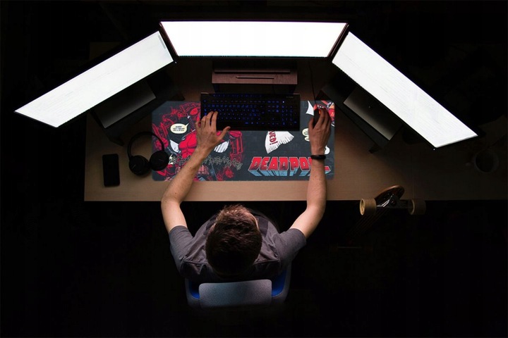 Podkładka pod myszkę Marvel Deadpool na biurko 80x35 cm na Dzień Chłopaka