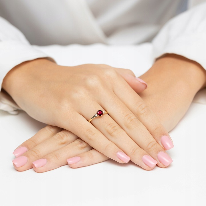 ZŁOTY PIERŚCIONEK OBRĄCZKA pr. 585 14k z Czerwonym Oczkiem Cyrkonia r. 20