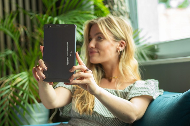 TABLET 8" 4G LTE 4/64GB WiFi SIM GPS HD ANDROID ŁADOWARKA KABEL