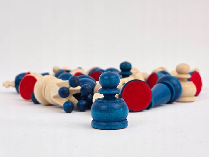 TURKUSOWE Szachy drewniane Królewskie 31x31 we wkładce PRODUCENT