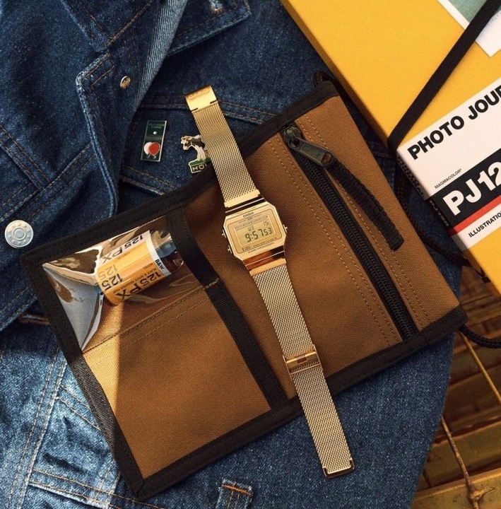 MODNY ZŁOTY ZEGAREK CASIO VINTAGE DIGITAL A700WEMG-9AEF RETRO GOLD MESH