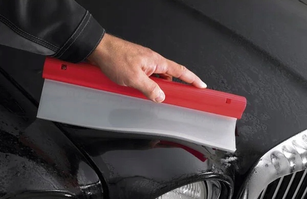 SONAX silikonowa elastyczna ściągaczka do wody