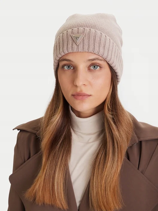 Czapka zimowa Guess Beanie na zimę Damska Modna Ciepła V4BZ08Z39B0 Beżowa