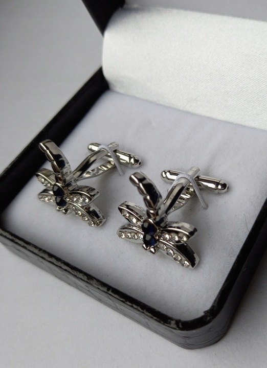 Srebrne klasyczne spinki do mankietów koszuli