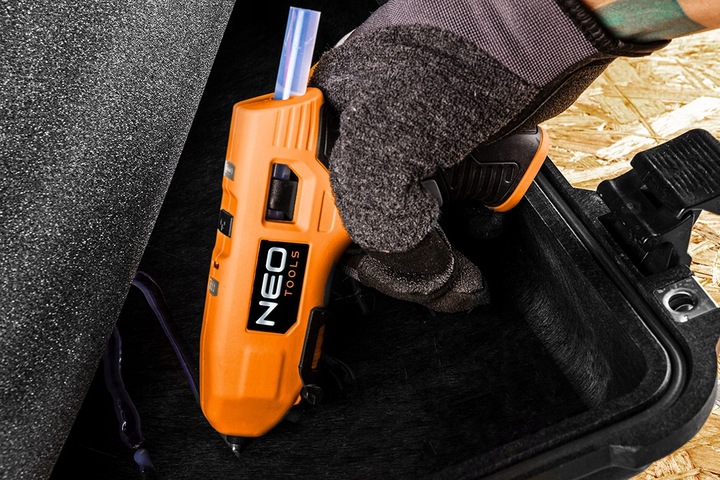 NEO AKUMULATOROWY PISTOLET DO KLEJU SZTYFTY 11mm 2200 mAh USB 17-083