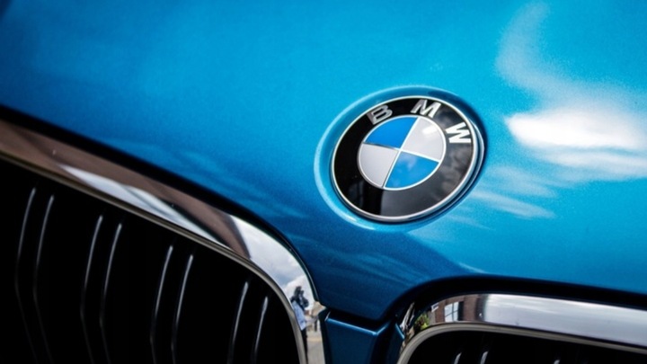 EMBLEMAT ZNACZEK LOGO BMW NA MASKĘ TYŁ PRZÓD 82MM E30E34E38E39E46E60E61X3X5