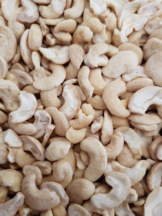 ORZECH NERKOWCA 1000 G POŁÓWKI ORZECHA 1 KG