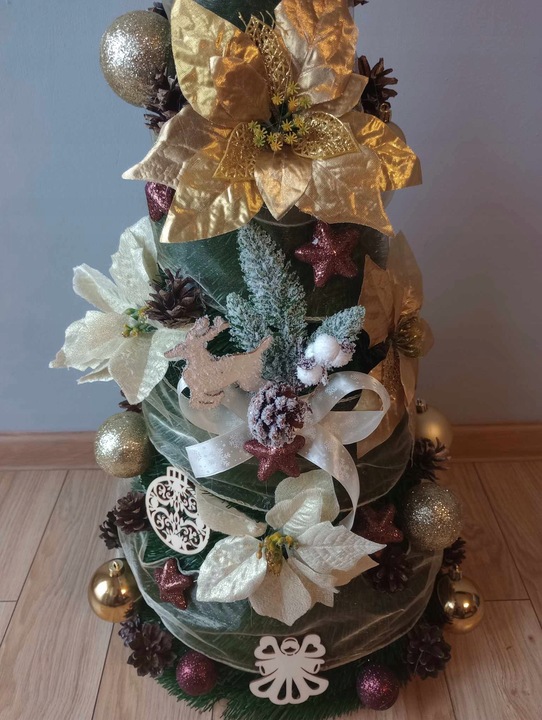 STOŻEK choinka DEKOROWANY z ozdobami 140 cm UBRANA