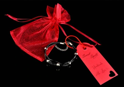 Bransoletka Srebrna Koniczynka Szczęścia Sznurek