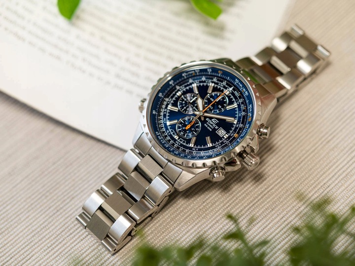 MĘSKI ZEGAREK CASIO EF-527D-2AVUEF EDIFICE CHRONO