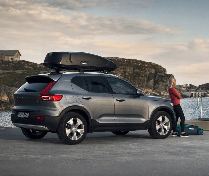 Bagażnik dachowy Box THULE FORCE XT M 400L